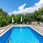 With Sea View - Private Heated Pool 빌라 포드고라