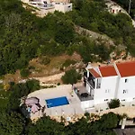 빌라 With Sea View - Private Heated Pool 포드고라