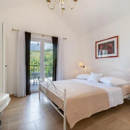 With Sea View - Private Heated Pool Podgora (Split-Dalmatia)