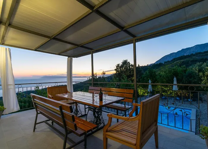With Sea View - Private Heated Pool Villa