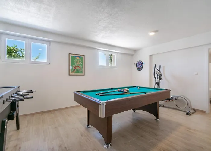 With Sea View - Private Heated Pool * Podgora (Split-Dalmatia)