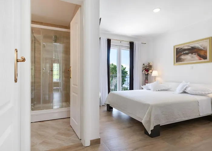 With Sea View - Private Heated Pool Villa