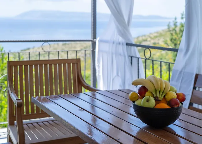 With Sea View - Private Heated Pool Podgora (Split-Dalmatia)